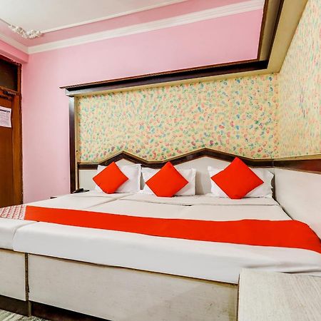 Hotel O Moon Palace Dx Nueva Delhi Exterior foto